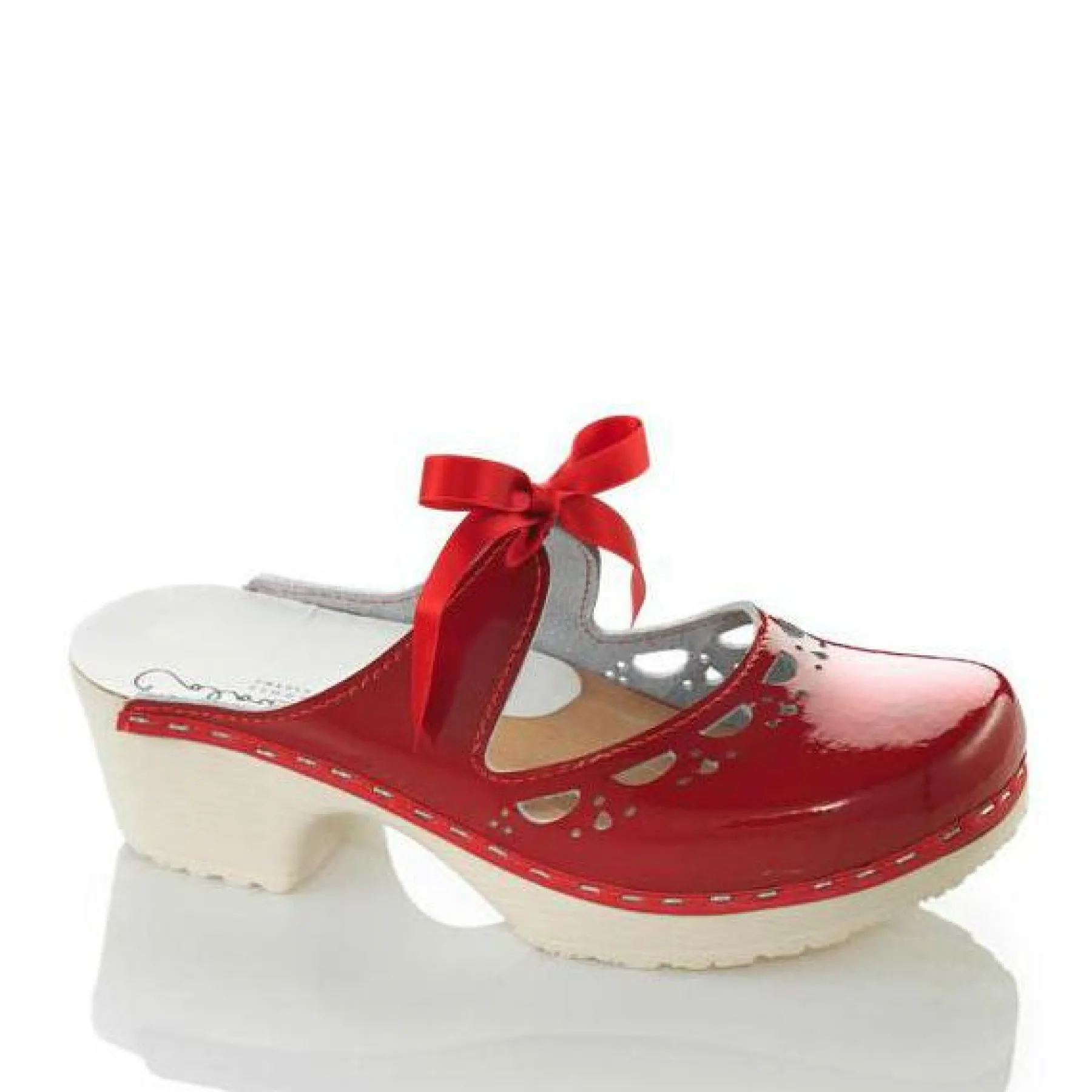 Calou Stockholm Low Heel Soft Clogs^Knyta Patent