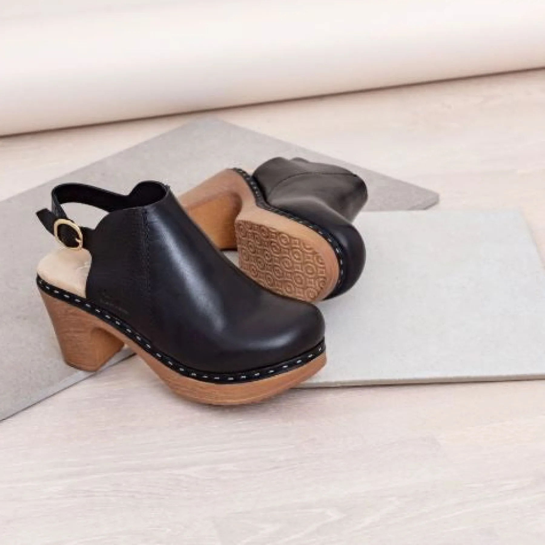 Calou Stockholm High Heel Soft Clogs^Tyra
